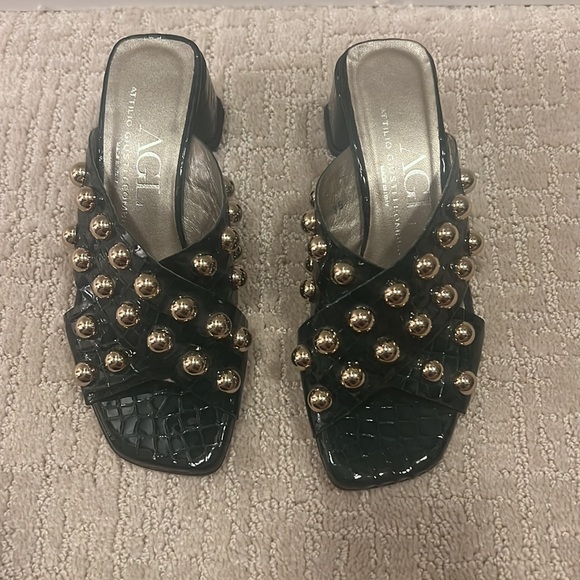 NWT - Forest Green and Gold Dot Sandals - Picture 2 of 5